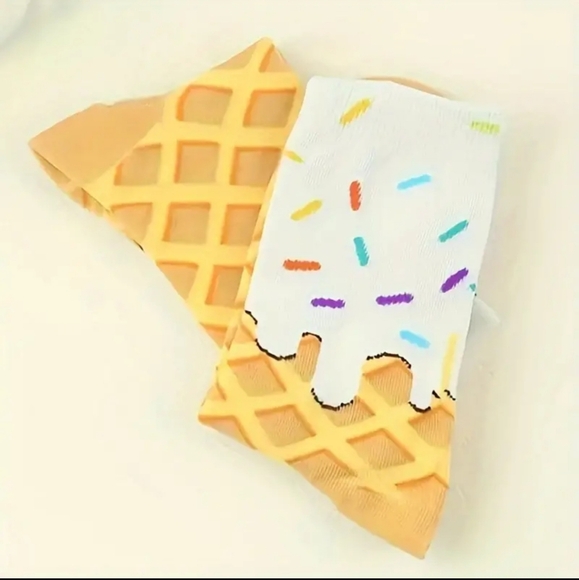 🔥FASHIONABLE SOCKS🔥 - Picture 4 of 5